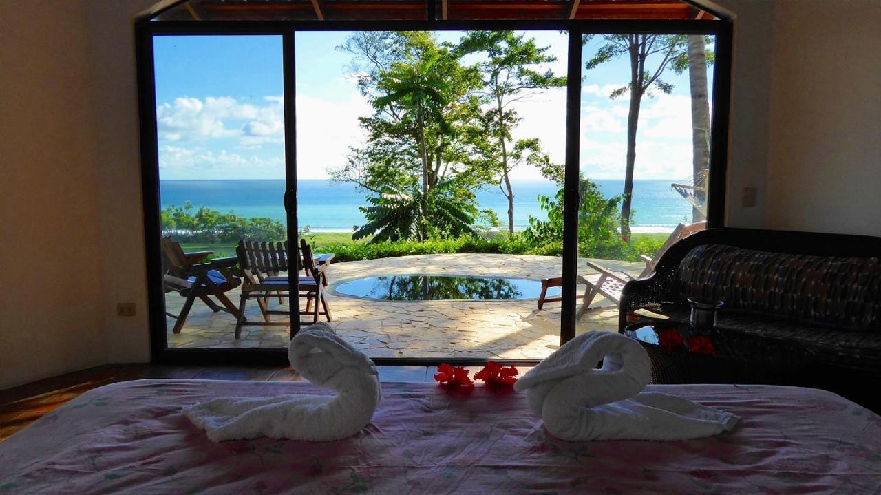 Lagunavista Villas Carate Ngoại thất bức ảnh