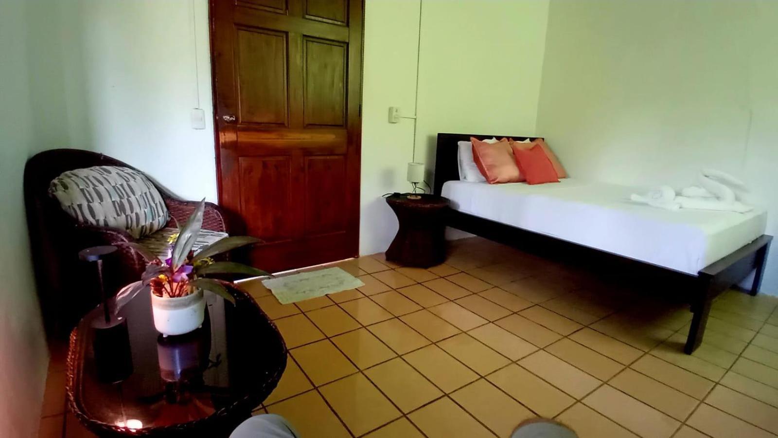 Lagunavista Villas Carate Ngoại thất bức ảnh